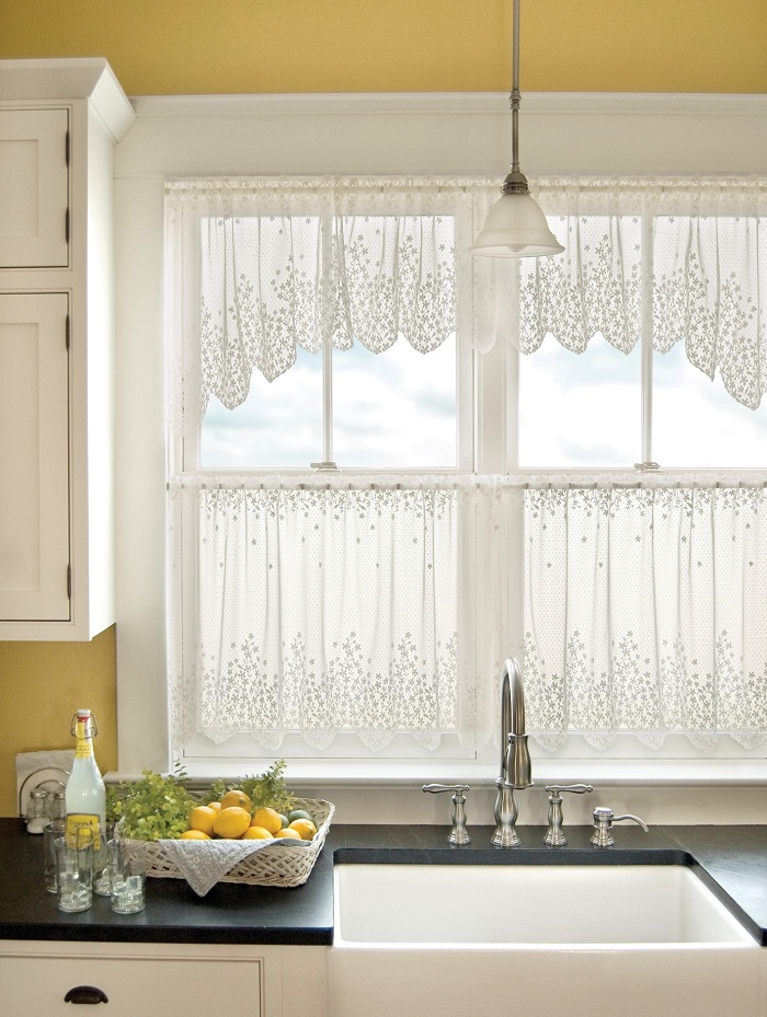Тюль на кухню (56 фото): создаем легкий и воздушный интерьер