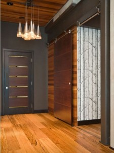http://happymodern.ru/wp-content/uploads/2015/05/Razdvizhnye-mezhkomnatnye-dveri-009-225x300.jpg