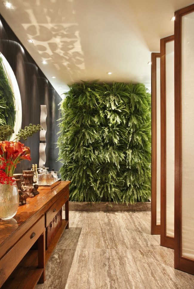 Вертикальное озеленение в ванной комнате