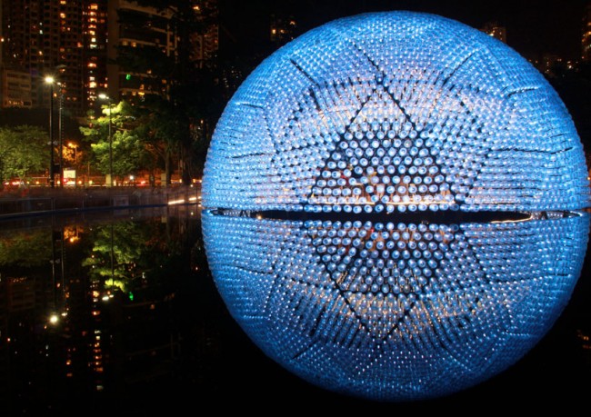 lantern-pavilion-made-from-recycled-water-bottles-designboom-13