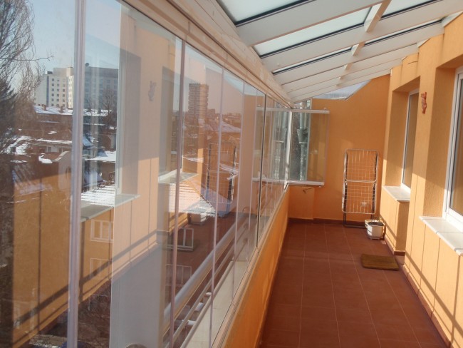 Панорамное остекление лоджии и балкона: 6 основных способов остекления от пола до потолка