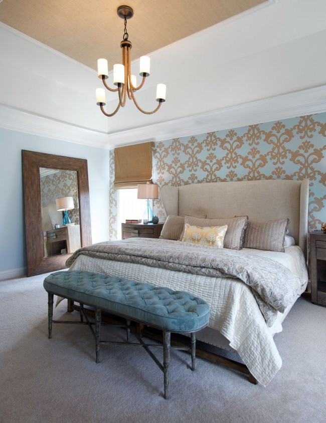 Спальня в пастельных тонах с современными обоями