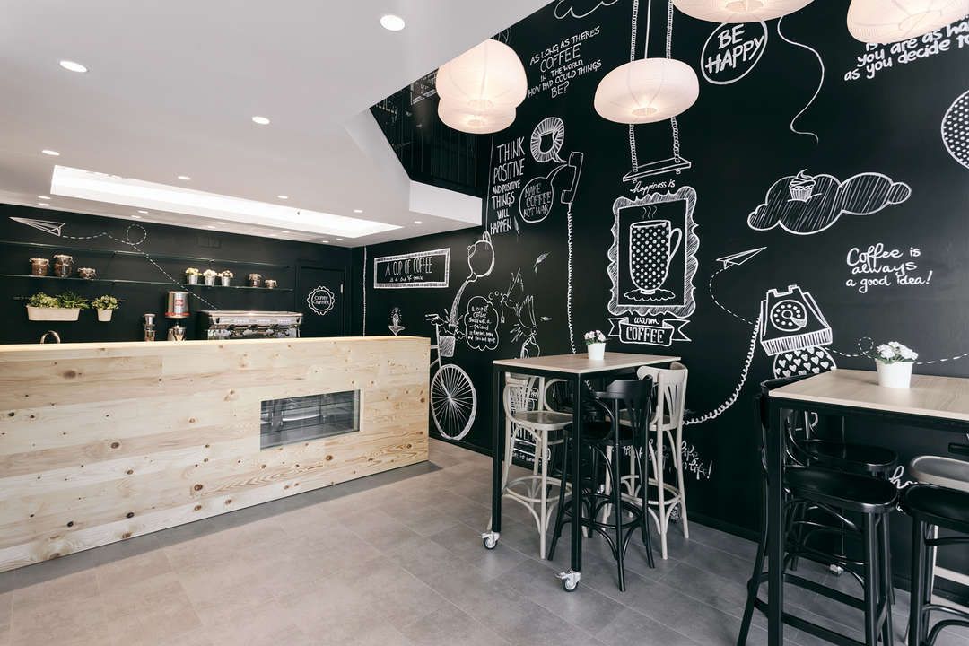 Moderan interijer malog kafića u Tajvanu
