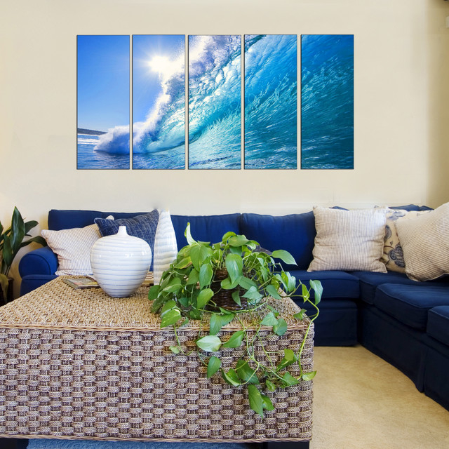 Модульная картина с изображением волн для небольшой гостиной
