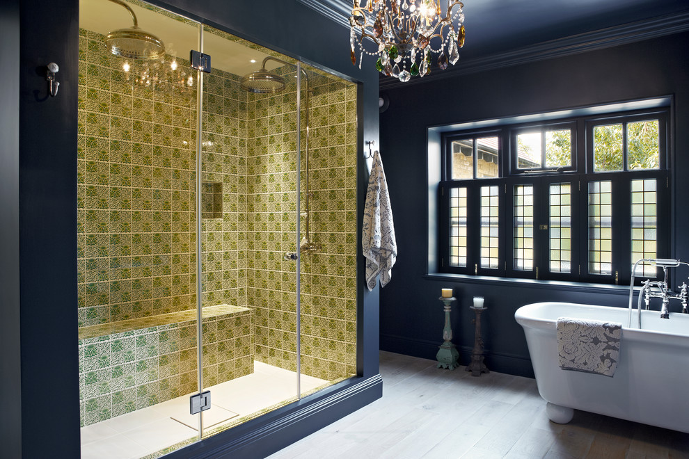 Шикарный интерьер ванной комнаты в стиле современная классика