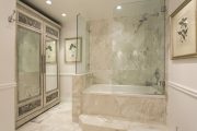 Фото 21 Стеклянные шторки для ванной: что нужно знать при выборе и 50 избранных дизайнерских решений