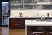 Фото 26 Шкафы для кухни (55 фото): функциональные, вместительные, стильные