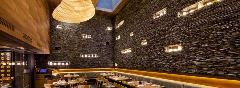Студия Sordo Madaleno Arquitectos разработала дизайн уникального ресторана в  Поланко, Мехико