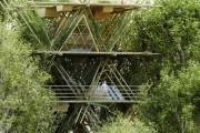 Фото 1 Уютный отель из бамбуковых панелей