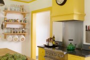 Фото 7 Желтый цвет в интерьере (64 фото): солнечная палитра для дома