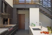 Фото 18 Интерьер кухни в частном доме: как создать эстетичное и комфортное пространство