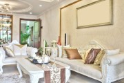 Фото 13 Нестареющая классика: 95+ элегантных вариантов мебели для гостиной в классическом стиле