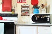 Фото 3 Обои для кухни: обзор самых вкусных и свежих тенденций года в кухонном интерьере