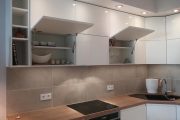 Фото 25 Дизайн кухни площадью 6 кв. м с холодильником: как оптимизировать пространство и 70 функциональных идей