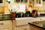 Фото 16 Сушилка для посуды в шкаф: советы по выбору и 70 практичных вариантов для современного интерьера