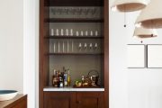 Фото 45 Домашний мини-бар: 80 лучших интерьерных идей для создания небольшой винотеки