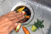 Фото 2 Незаменимая вещь на современной кухне: выбираем измельчитель пищевых отходов