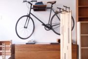 Фото 50 Крепление для велосипеда на стену: популярные виды конструкций и изготовление своими руками