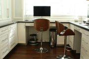Фото 4 Барный стул с регулируемой высотой: индивидуальный комфорт для каждого в доме