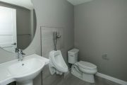 Фото 2 Писсуар для ванной комнаты: особенности выбора, подвода воды и монтажа