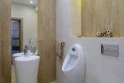 Фото 31 Писсуар для ванной комнаты: особенности выбора, подвода воды и монтажа