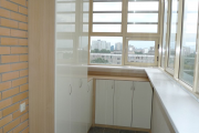 Фото 7 Шкаф на балкон: нюансы подбора и обзор максимально функциональных вариантов