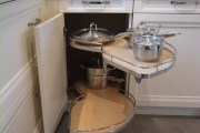 Фото 26 Волшебный уголок для кухни (60+ фото моделей): практичные идеи для идеального кухонного порядка